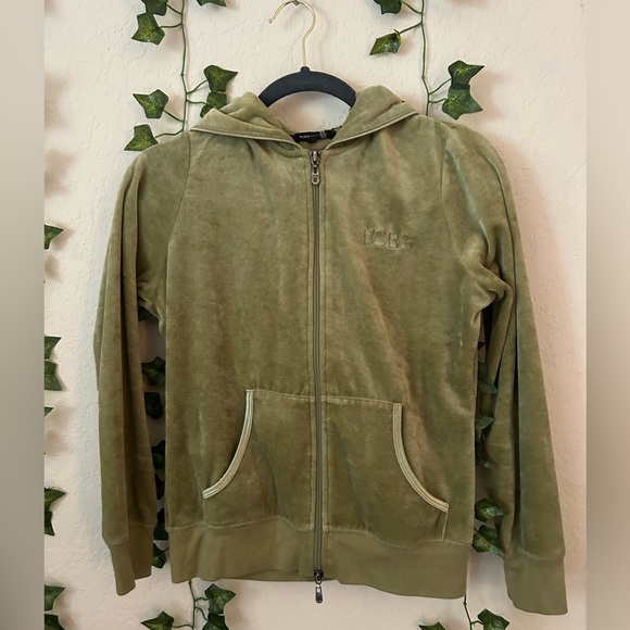 BCBC Matching Zip Up and Bottoms - Picture 3 of 9